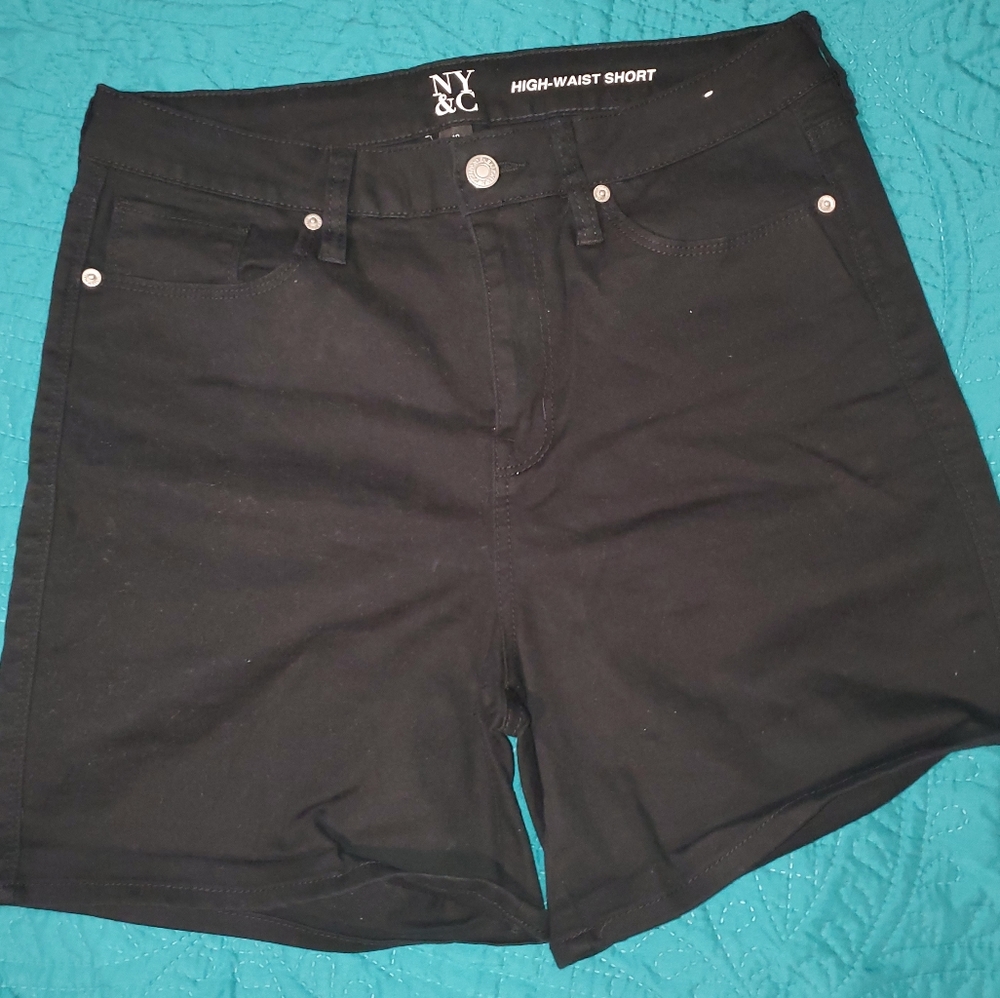 Highwaisted Shorts